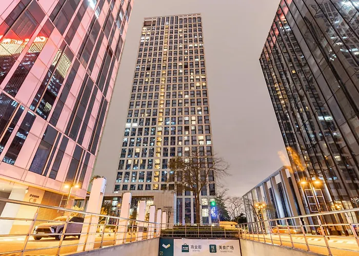 Guangzhou Xing Yi International Apartment - Poly World Branch